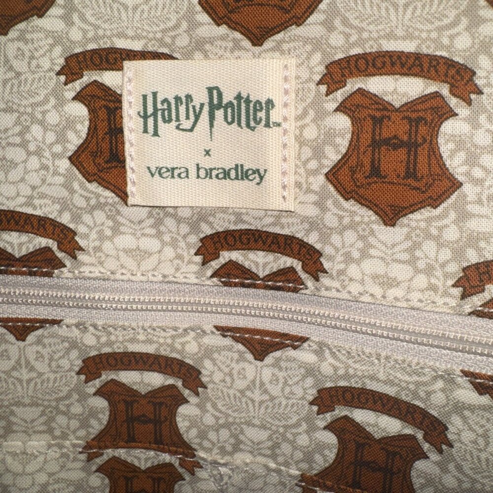 Vera Bradley X Harry Potter Bancroft Backpack in Hogwarts Library NWT - Picture 10 of 13
